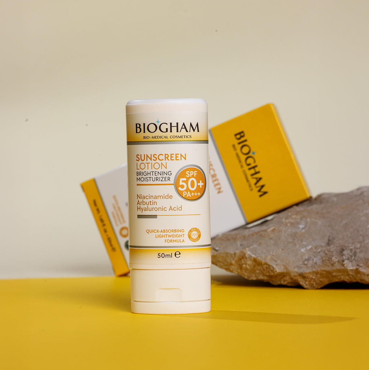 Brightening Moisturizing SPF 50+++